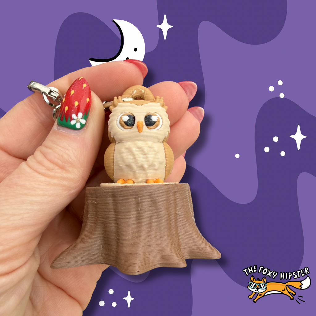 Owl in a Stump Fidget Clicker Keychain