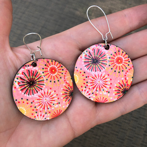 Letting Off the Happiness Bright Eyes Pattern Dangle Hoop Earrings